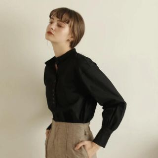 トゥデイフル(TODAYFUL)のlouren front button blouse 完売品(シャツ/ブラウス(長袖/七分))