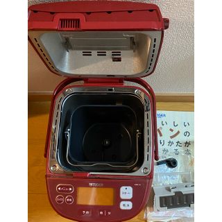 TIGER - タイガー ホームベーカリー 土鍋焼き レッド 1斤タイプ KBC