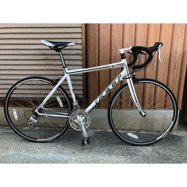 自転車本体FELT Z100  サイズ56  ロードバイク　クロスバイク　3×8S