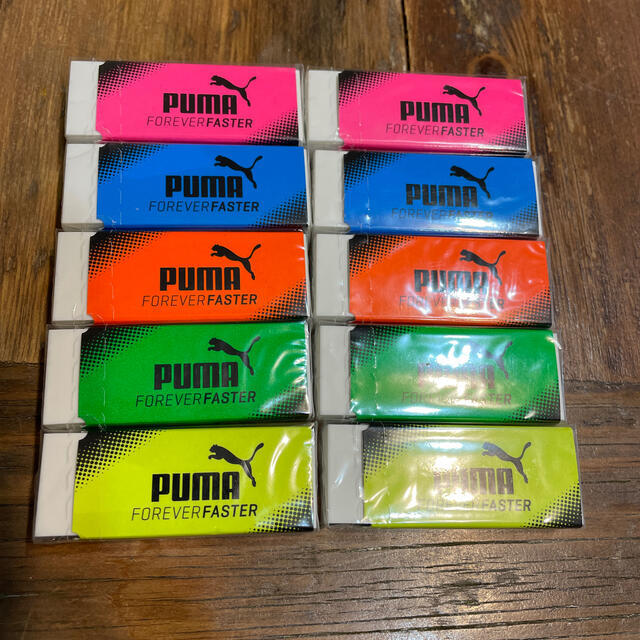 PUMA(プーマ)のpumaカラフル消しゴム10個 インテリア/住まい/日用品の文房具(消しゴム/修正テープ)の商品写真