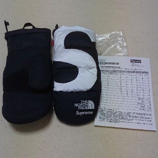 シュプリーム(Supreme)のsupreme TNF S logo nuptse mitts 黒L 中古(手袋)