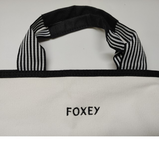 FOXEY(フォクシー)の新品未使用☆FOXEYノベルティバッグ レディースのバッグ(トートバッグ)の商品写真