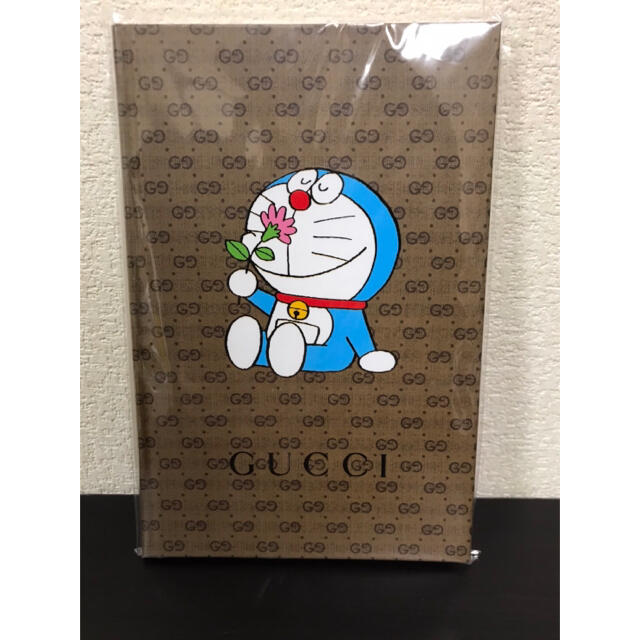 Gucci(グッチ)のドラえもん × GUCCI CanCam OGGI 限定　2冊 エンタメ/ホビーの雑誌(ファッション)の商品写真