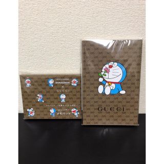 グッチ(Gucci)のドラえもん × GUCCI CanCam OGGI 限定　2冊(ファッション)