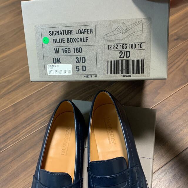 J.M. WESTON(ジェーエムウエストン)のj.m WESTON SIGNATURE LOAFER  ローファー レディースの靴/シューズ(ローファー/革靴)の商品写真