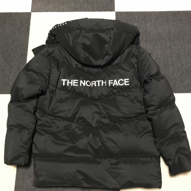 THE NORTH FACE(ザノースフェイス)の入手困難 日本未入荷ノースフェイスダウン メンズのジャケット/アウター(ダウンジャケット)の商品写真