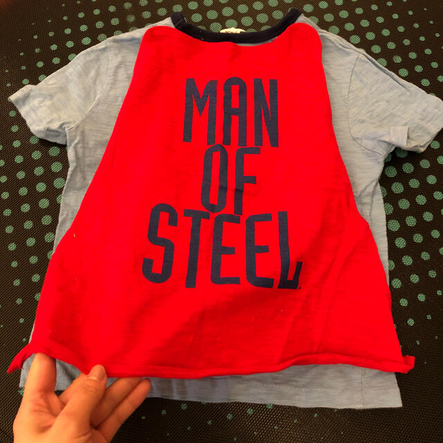 MARVEL(マーベル)のスーパーマン　マント付きTシャツ キッズ/ベビー/マタニティのキッズ服男の子用(90cm~)(Tシャツ/カットソー)の商品写真