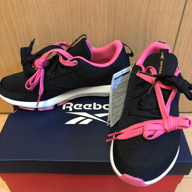 Reebok(リーボック)の【niko様専用】Reebok Cloudride DMX5.0 24.5cm レディースの靴/シューズ(スニーカー)の商品写真