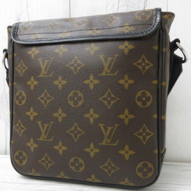 LOUIS VUITTON(ルイヴィトン)のルイヴィトン モノグラム ショルダーバッグ　M56717 マカサーバスPM 美品 メンズのバッグ(ショルダーバッグ)の商品写真