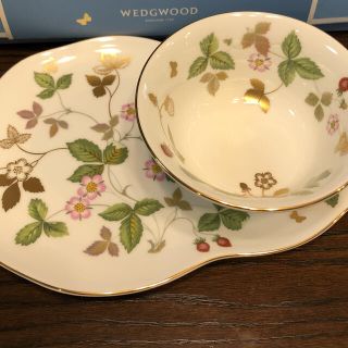 WEDGWOOD - ハナカピ様専用 ワイルドストロベリーゴールドピオニーテイ