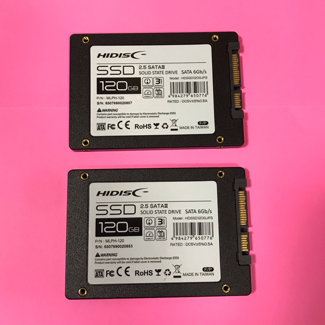 ○新品未使用　HIDISC 2.5インチ SSD 120GB ２個セット