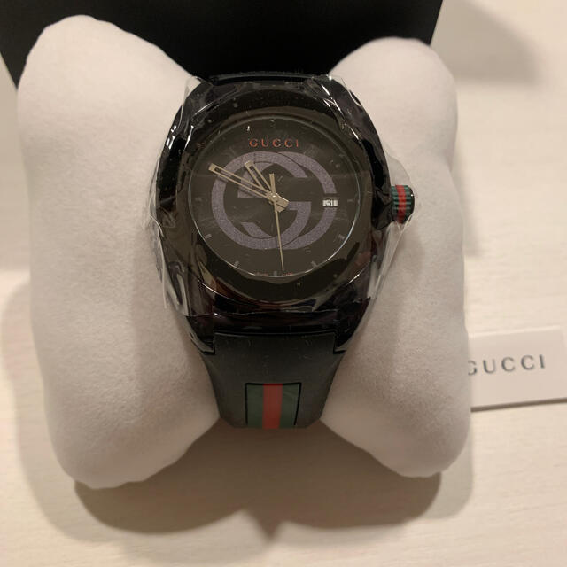 Gucci - 【ふわり様専用】GUCCI 46mm ブラック YA137107Aの通販 by