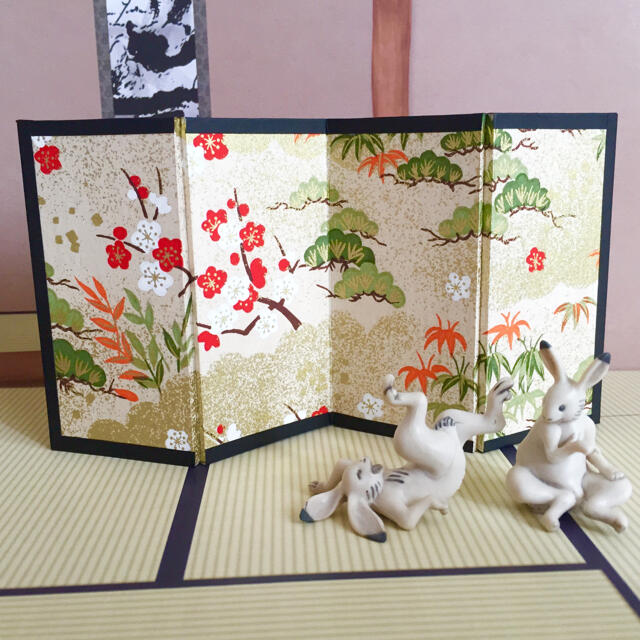 ハンドメイド☆ミニ屏風 友禅紙使用 ⑨の通販 by ひよこ's shop|ラクマ ハンドメイド☆ミニ屏風 友禅紙使用 ⑨の通販 by ひよこ's shop|ラクマ
