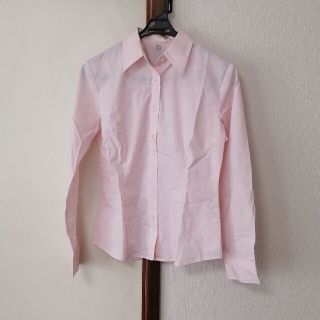 ユニクロ(UNIQLO)のUNIQLO　ピンクシャツ　ブラウス(シャツ/ブラウス(長袖/七分))