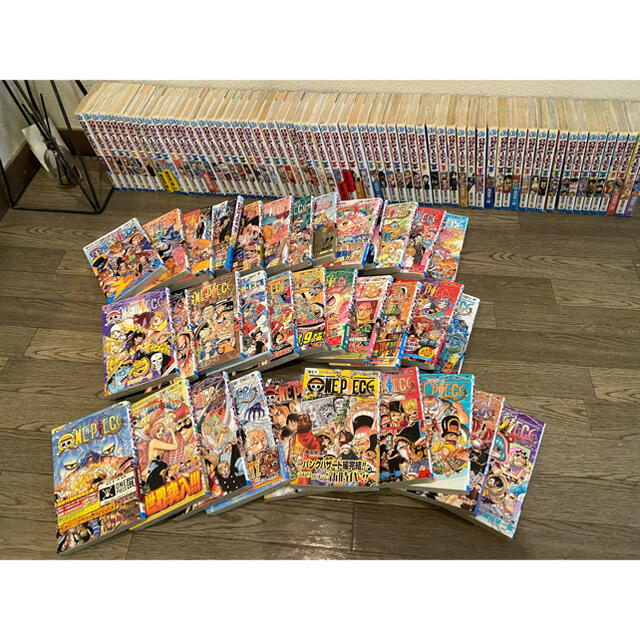 ワンピース全巻セット1巻〜98巻⭐︎&その他 エンタメ/ホビーの漫画(全巻セット)の商品写真