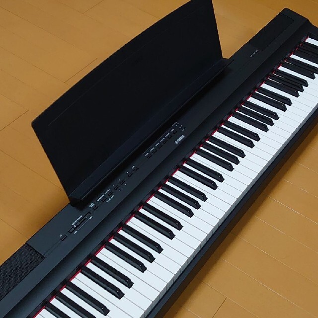 ヤマハ(ヤマハ)の電子ピアノ　YAMAHA P-125b 楽器の鍵盤楽器(電子ピアノ)の商品写真