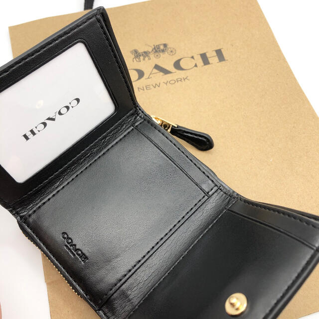 COACH(コーチ)の【COACH☆冬新作】完売品！ラスト1点！新品！入手困難！折り財布　レオパード レディースのファッション小物(財布)の商品写真