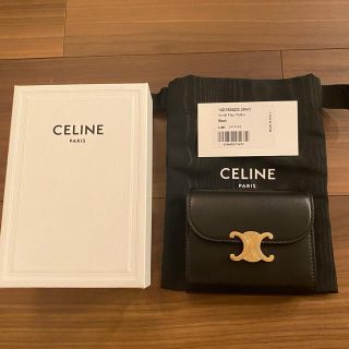 セリーヌ(celine)の【mamu 様専用】CELINE スモールフラップ ウォレット ブラック(財布)