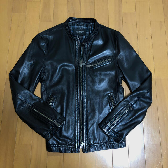 BURBERRY BLACK LABEL(バーバリーブラックレーベル)のバーバリー　ブラックレーベル　革ジャン メンズのジャケット/アウター(レザージャケット)の商品写真