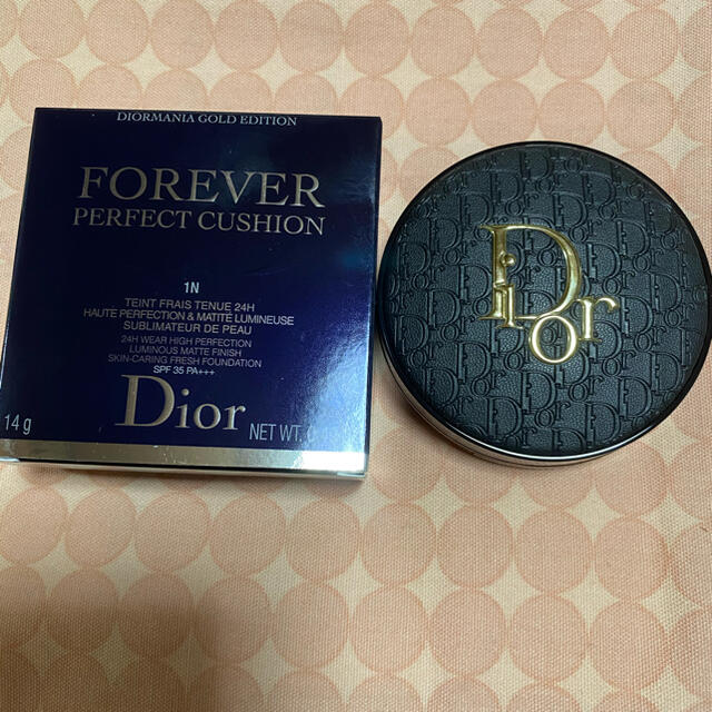 Dior ディオール フォーエバークッションファンデ　ゴールドエディション　1N