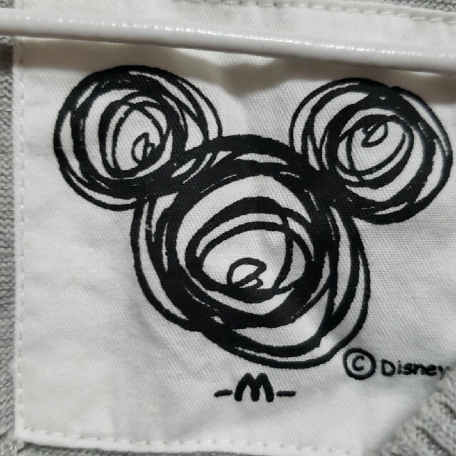 Disney(ディズニー)のミニーちゃんのVネックシャツ レディースのトップス(シャツ/ブラウス(長袖/七分))の商品写真