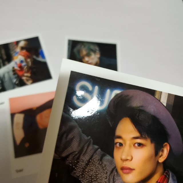 SHINee(シャイニー)のSHINee カード集 エンタメ/ホビーのCD(K-POP/アジア)の商品写真