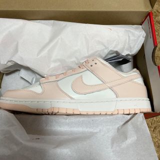 ナイキ(NIKE)のNIKE WMNS DUNK LOW  ORANGE PEARL(スニーカー)