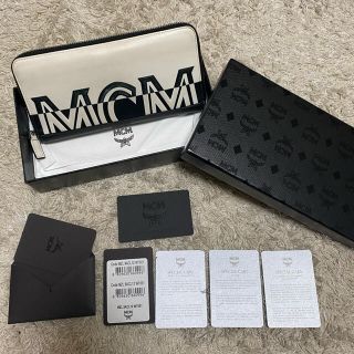 エムシーエム(MCM)の【正規品】【美品】レア MCM エムシーエム 白黒 ロゴ 長財布(長財布)