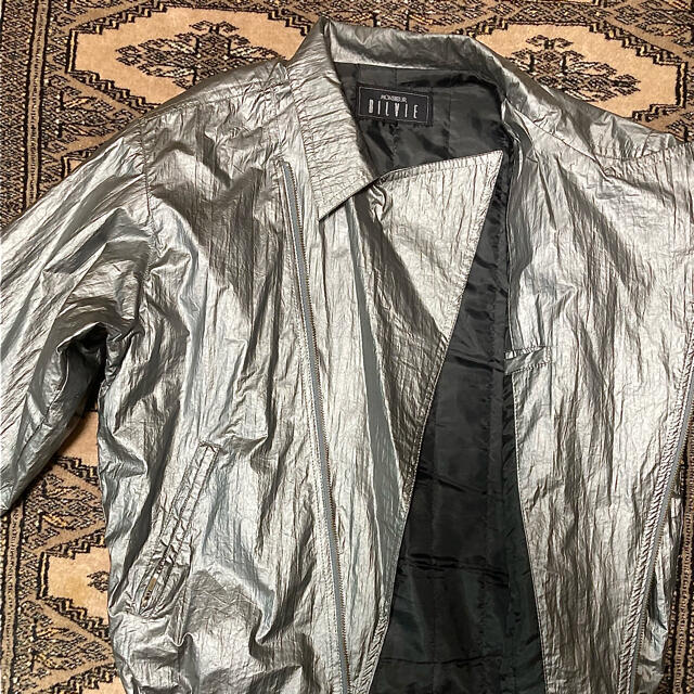 FINAL HOME(ファイナルホーム)のデザインジップジャケット　シルバー メンズのジャケット/アウター(ナイロンジャケット)の商品写真