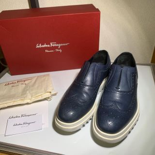 サルヴァトーレフェラガモ(Salvatore Ferragamo)の美品 Salvatore Ferragamo フェラガモ ドレスシューズ(ドレス/ビジネス)