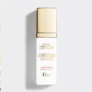 ディオール(Dior)のプレステージ ホワイト ルプロテクター UV シアーグロー(化粧下地)