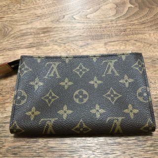 ルイヴィトン(LOUIS VUITTON)のLOUIS VUITTONポーチ(ポーチ)