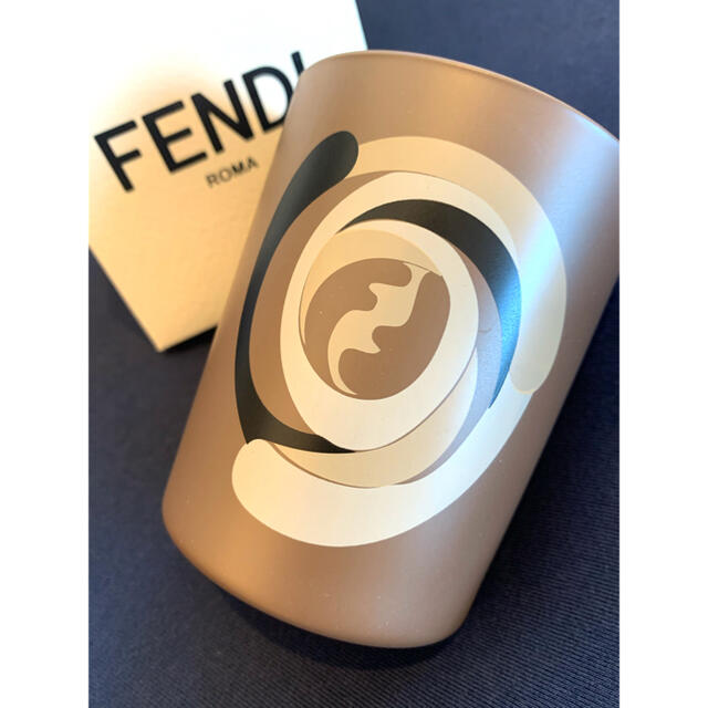 FENDI(フェンディ)のFENDI (キャンドル) ハンドメイドのインテリア/家具(アロマ/キャンドル)の商品写真