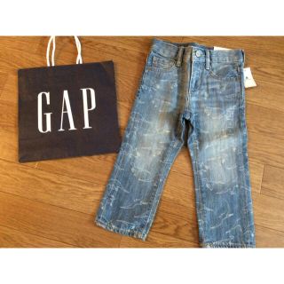 ギャップキッズ(GAP Kids)の新品未使用タグ付GAP★オシャレ★恐竜ダメージデニムジーンズ2T95ダイナソー(パンツ/スパッツ)