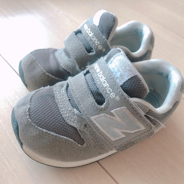 New Balance(ニューバランス)のnew balance キッズ キッズ/ベビー/マタニティのキッズ靴/シューズ(15cm~)(スニーカー)の商品写真