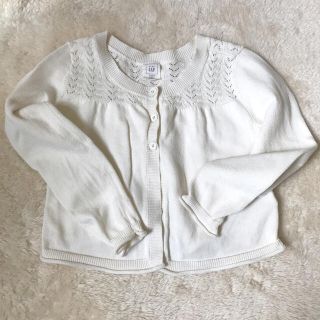 ベビーギャップ(babyGAP)のアイボリー　綿ニットカーディガン　90〜100(カーディガン)