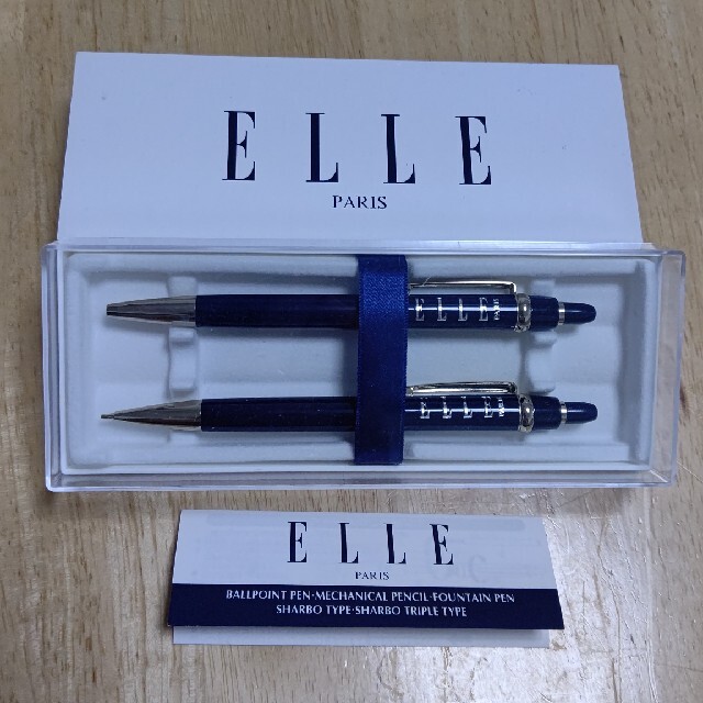 ELLE(エル)のELLE・ボールペン&シャーペン インテリア/住まい/日用品の文房具(ペン/マーカー)の商品写真