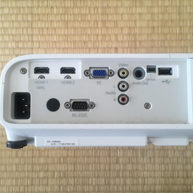 EPSON(エプソン)のEPSON EH-TW5200 完動品 スマホ/家電/カメラのテレビ/映像機器(プロジェクター)の商品写真