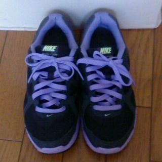 ナイキ(NIKE)のNike スニーカー 24.5(スニーカー)