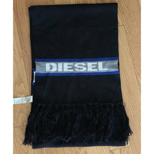 DIESEL(ディーゼル)のDIESEL ストール マフラー 美品 レディースのファッション小物(マフラー/ショール)の商品写真