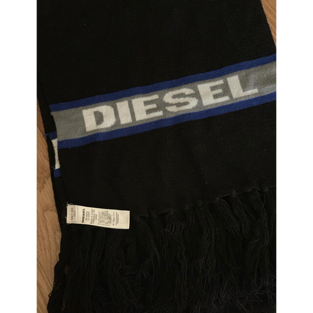 DIESEL(ディーゼル)のDIESEL ストール マフラー 美品 レディースのファッション小物(マフラー/ショール)の商品写真