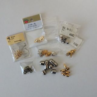 アクセサリーパーツ留め具、キャップ(各種パーツ)