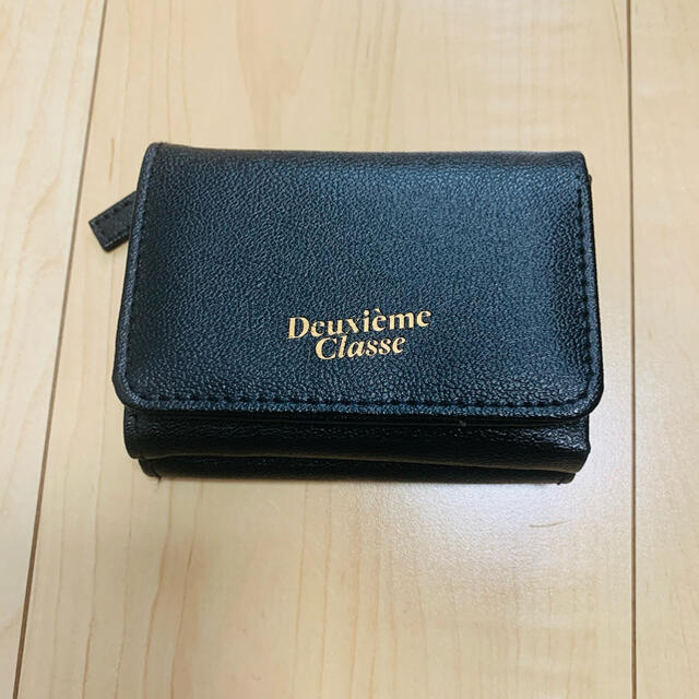 DEUXIEME CLASSE(ドゥーズィエムクラス)の雑誌付録　ドゥーズィエムクラス　三つ折り財布 レディースのファッション小物(財布)の商品写真