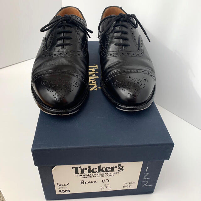 Trickers(トリッカーズ)の［最終値下］トリッカーズ　9518ケンブリッジ　7 1/2 fitting5 メンズの靴/シューズ(ドレス/ビジネス)の商品写真