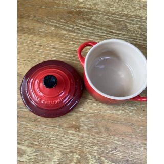 ルクルーゼ(LE CREUSET)のル・クルーゼ　ココット赤(食器)