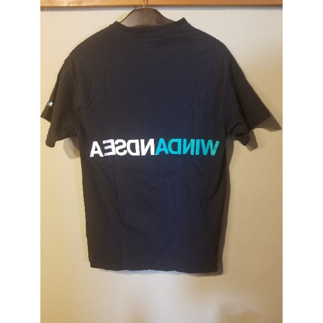 SEA(シー)のウィンダンシー×アトモス　コラボTシャツ メンズのトップス(Tシャツ/カットソー(半袖/袖なし))の商品写真