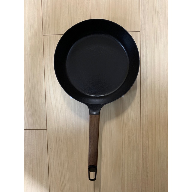 Vermicular(バーミキュラ)のVERMICULAR FRYING PAN #24 DEEP 24cm[深型]  インテリア/住まい/日用品のキッチン/食器(鍋/フライパン)の商品写真