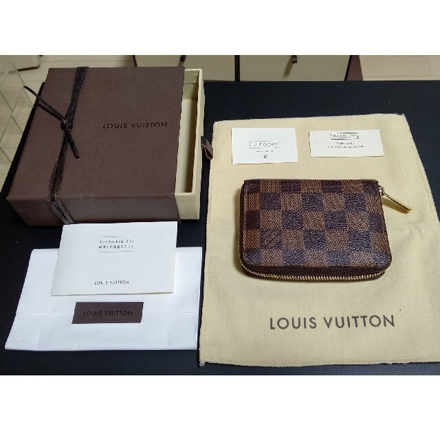 LOUIS VUITTON(ルイヴィトン)のルイヴィトン ジッピーコイン 小銭入れ 本物 メンズのファッション小物(コインケース/小銭入れ)の商品写真