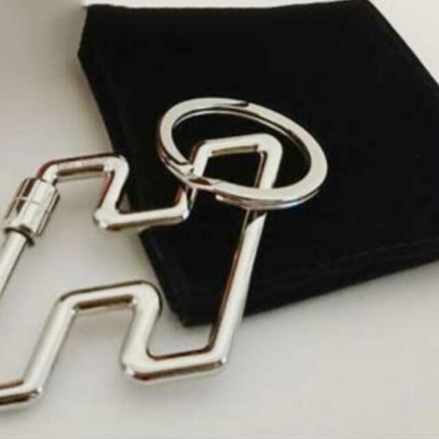 Hermès エルメス　キーチェーン　H Too Speed key ring