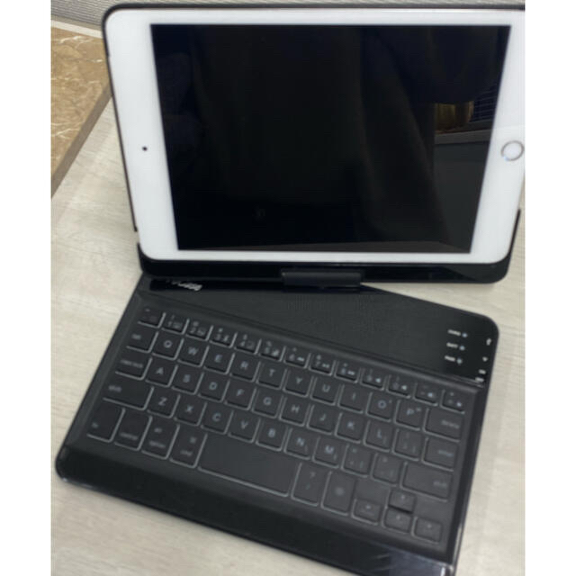 【本日限定価格】iPad mini4 シルバー wifi+cellerモデル - 1